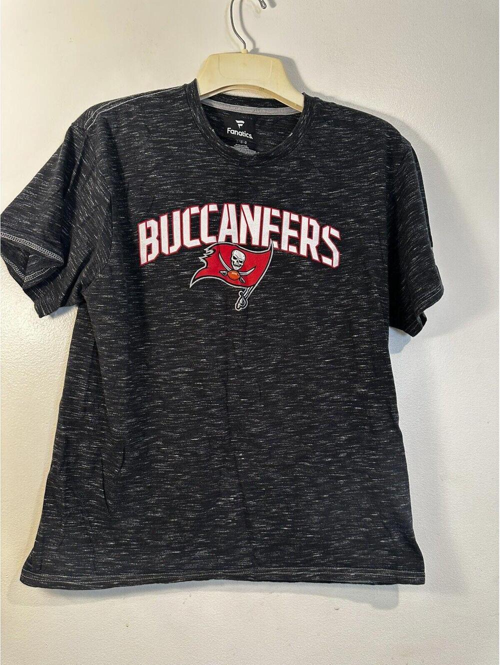 Fanatics Tampa Bay Buccaneers Tom Brady #12 T-Shirt Size Large Great Condition